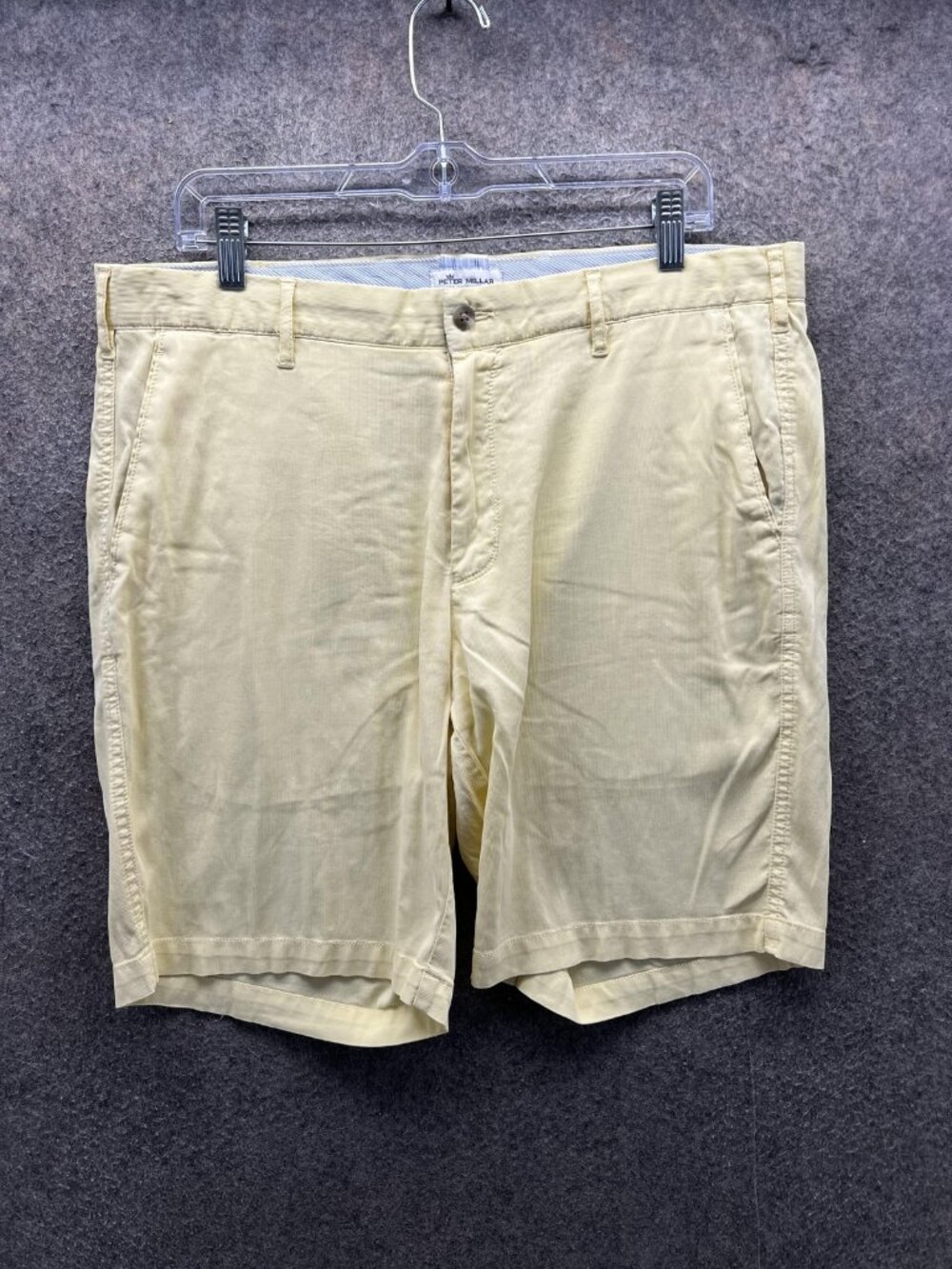 Peter Millar Shorts Mens 34 Yellow Chino Flat Front 9 Inseam Casual Summer